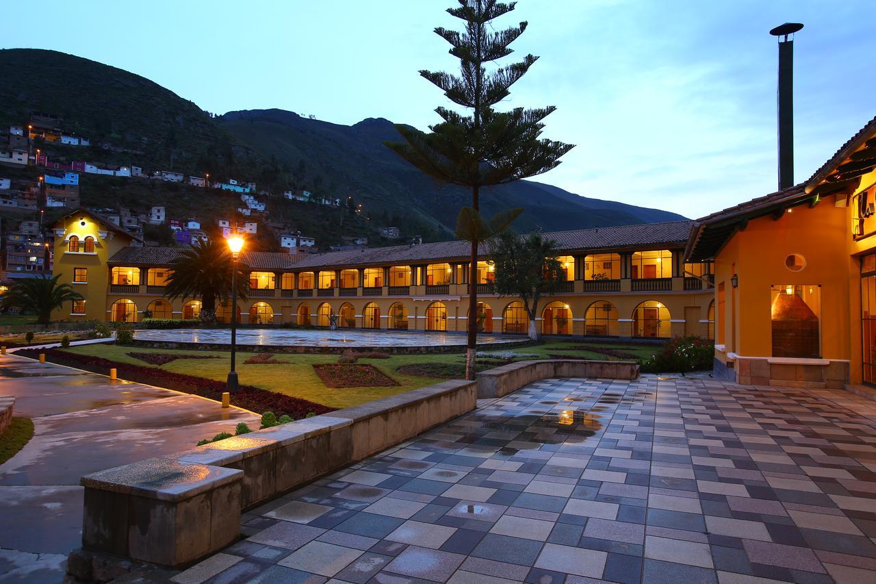 LP Los Portales Hotel Tarma Exterior foto